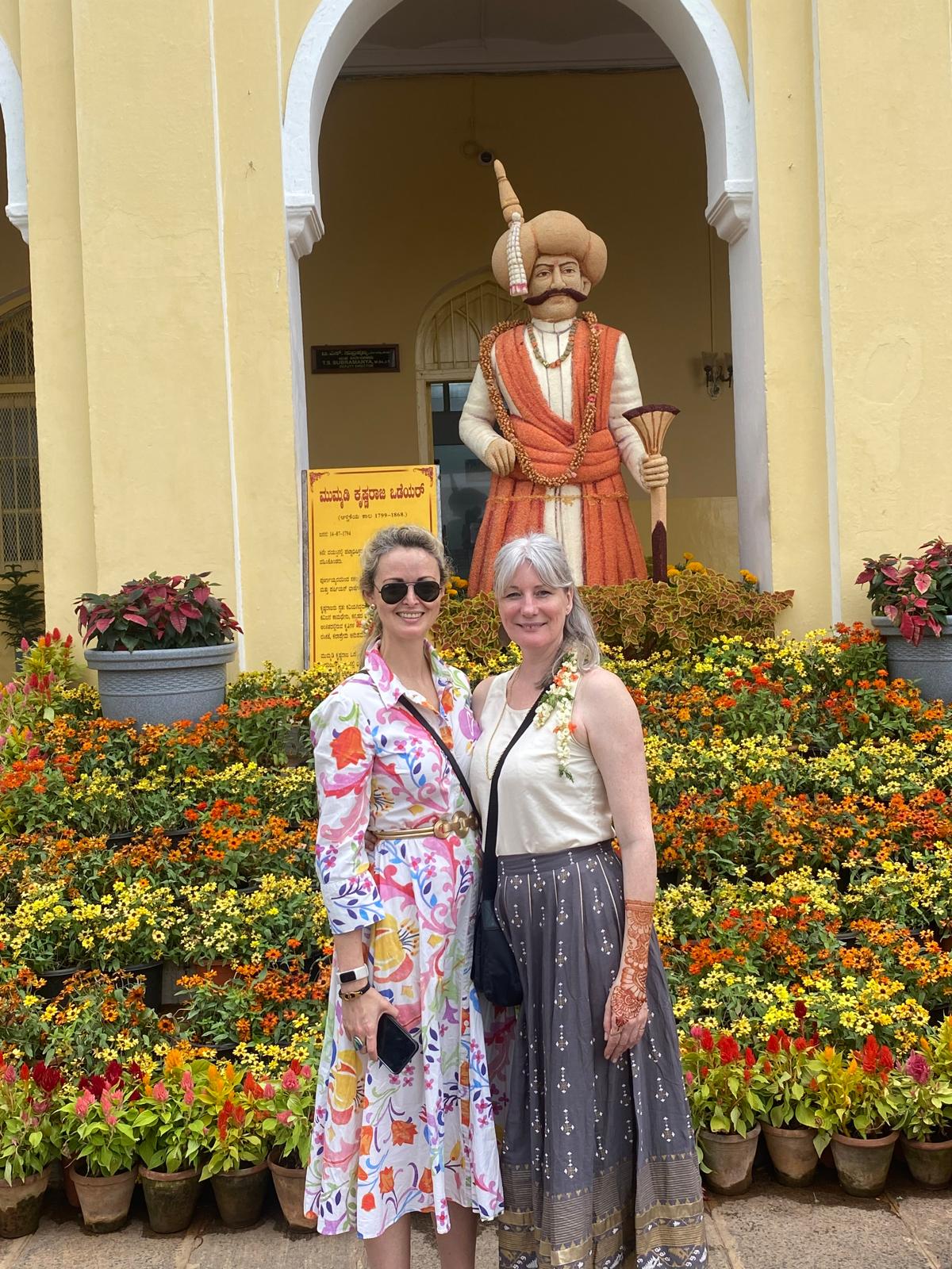 Textile Exploration to India with Lesley Pearce - January 2026     Deposit: £120/$250 NZD Total Cost: £1200/$2500 NZD