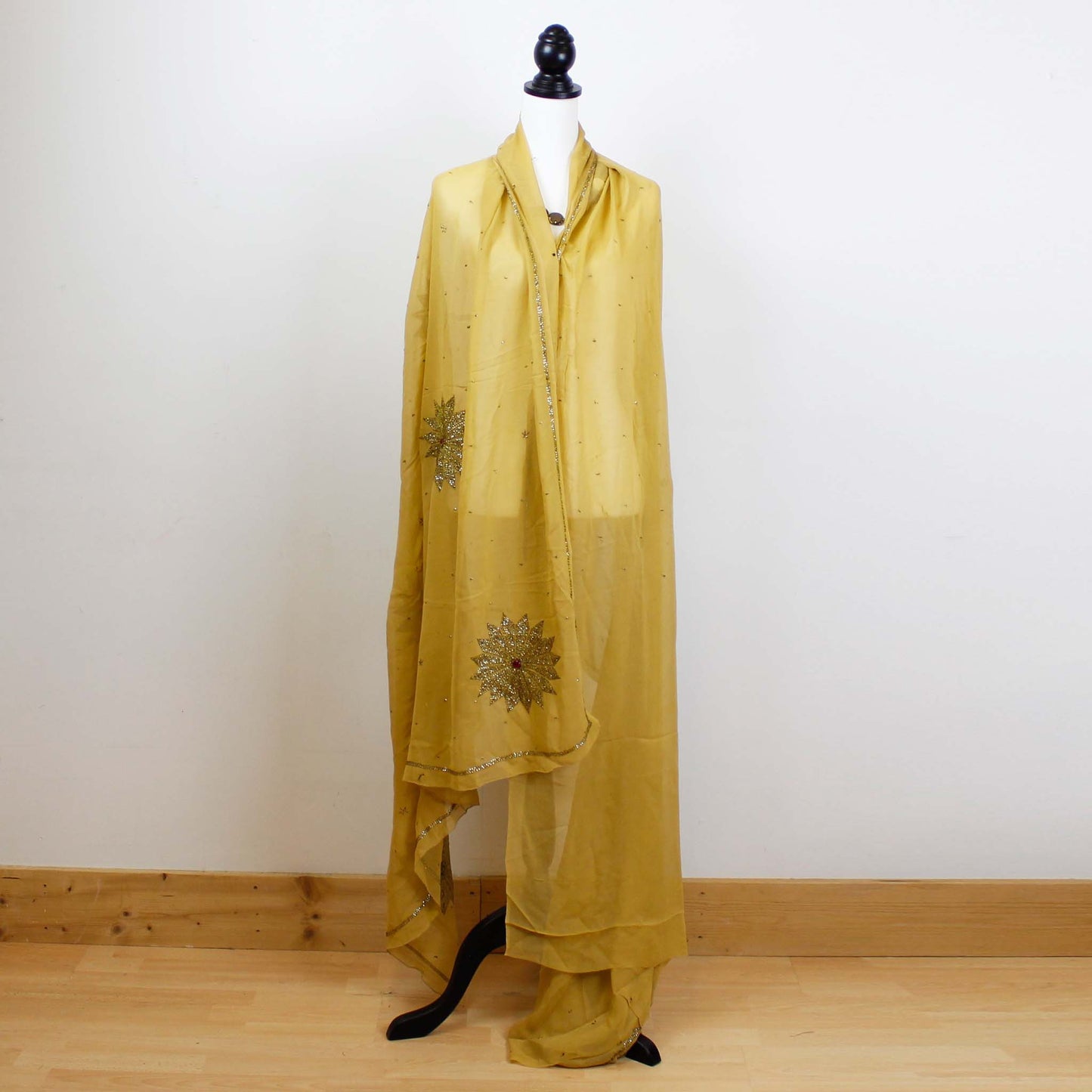 K26 Sari Kimono DIY Pack with black bias binding