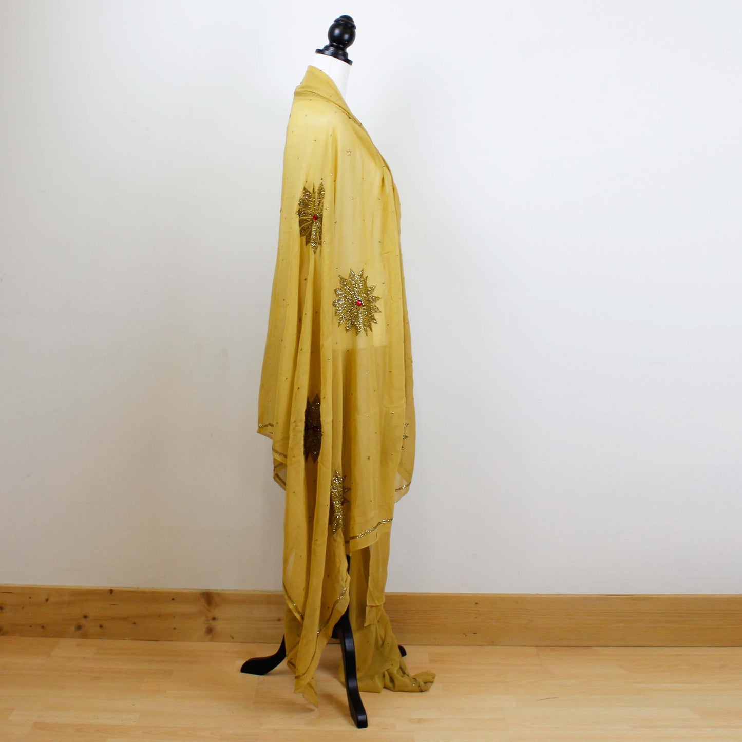 K26 Sari Kimono DIY Pack with black bias binding